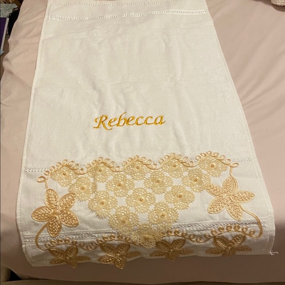 “Rebecca” towel  from Turkey - Picture 2 of 6